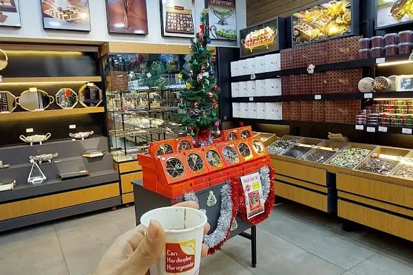 Can Kardeşler Kuruyemiş Aliağa Şube - Resim 2