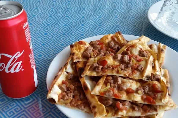 Keçeler Elti Pide Simit Ve Kebap Salonu - Resim 12