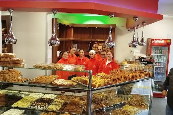 Güzel İzmir Unlu Mamülleri - Resim 12