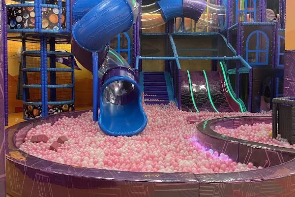 JoyPark Aile Eğlence Merkezleri Vialand AVM - Resim 18