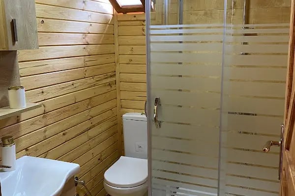 Gel Gör Ahşap Bungalov - Resim 4