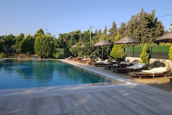 Gel Gör Ahşap Bungalov - Resim 3