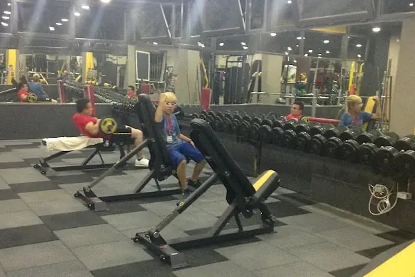 GOLD GYM FİTNESS CENTER - Resim 19