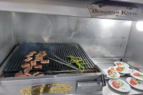 Altın Kepçe Bergama Köfte - Resim 12