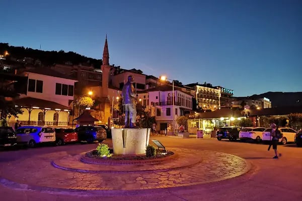 adanus restaurant cafe bar - Resim 7