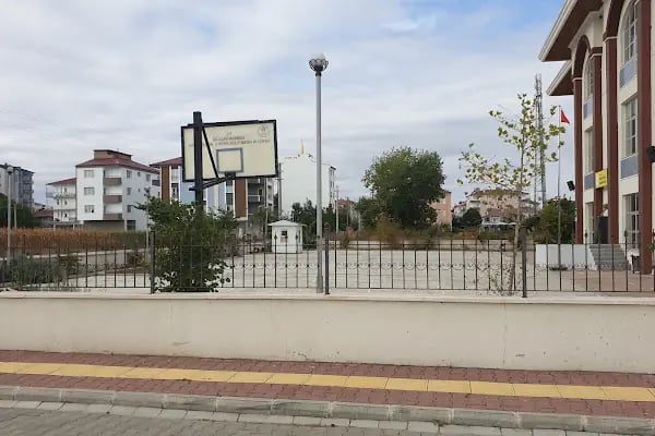 19 Mayıs Hamidiye Anadolu İmam Hatip Lisesi - Resim 4