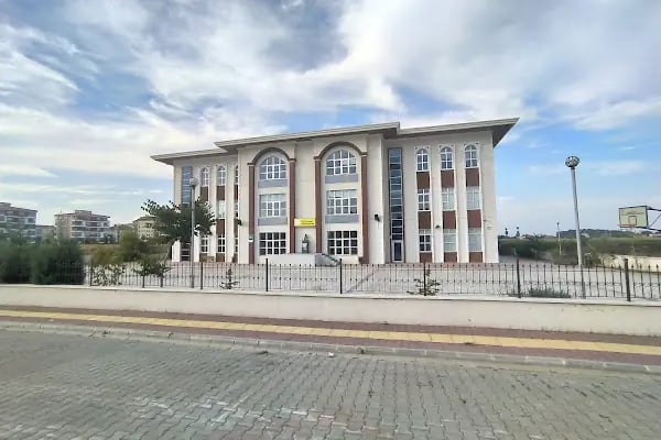 19 Mayıs Hamidiye Anadolu İmam Hatip Lisesi - Resim 1