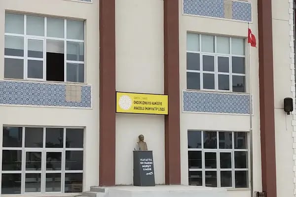 19 Mayıs Hamidiye Anadolu İmam Hatip Lisesi - Resim 5