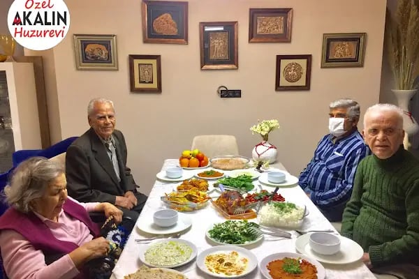 Özel Akalin Huzurevi ve Yasli Bakim Merkezi - Resim 19