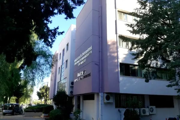 Dokuz Eylül Üniversite Fizik Tedavi ve Rehabilitasyon Yüksek Okulu - Resim 6