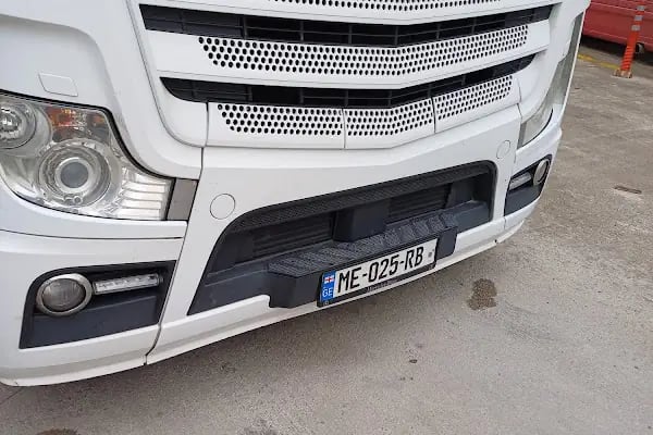 Çerkezköy organize sanayi Bölgesi tır parkı - Resim 1