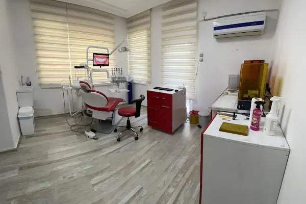 Dentist Alanya , Diş Hekimi Umut ERGÜN - Resim 3
