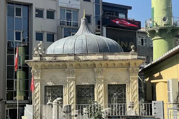 Lala Mustafa Paşa Türbesi - Resim 1