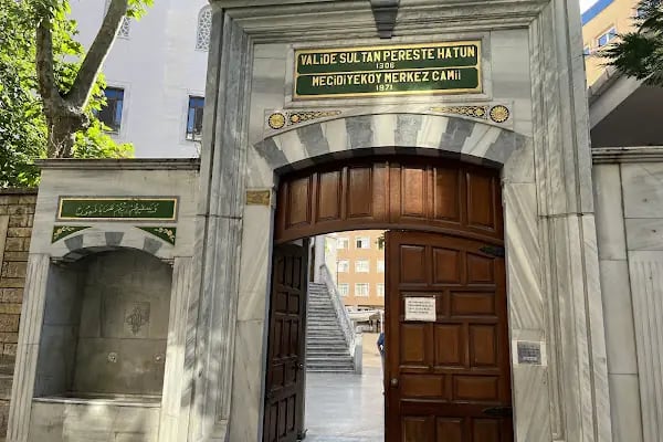 Mecidiyeköy Merkez Cami - Resim 3