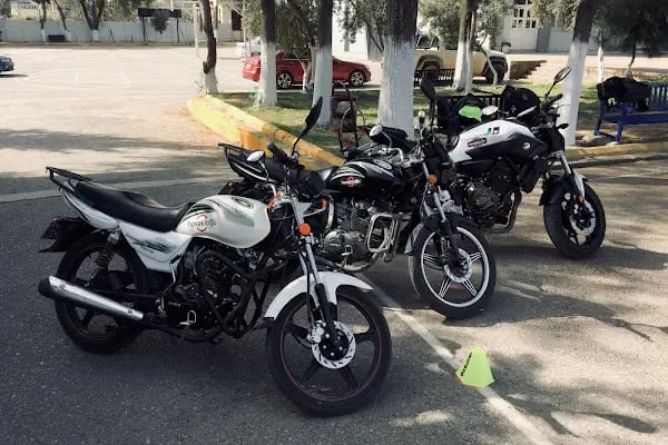 Bornova Hasekioğlu Sürücü Kursu - Resim 4