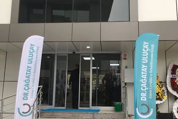 Dr. Çağatay Uluçay Eklem Cerrahisi ve Rehabilitasyonu Kliniği - Resim 15