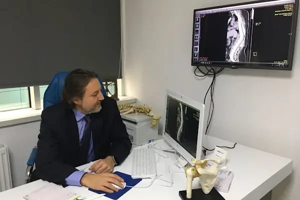 Dr. Çağatay Uluçay Eklem Cerrahisi ve Rehabilitasyonu Kliniği - Resim 7