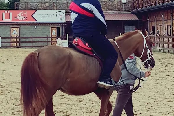 MT BİNİCİLİK KULÜBÜ - Resim 3