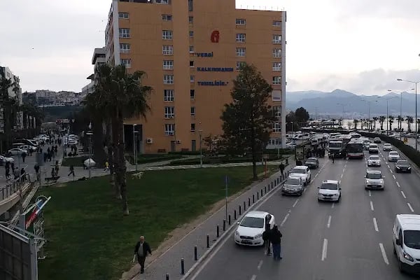 İzmir Vergi Dairesi Başkanlığı - Resim 3