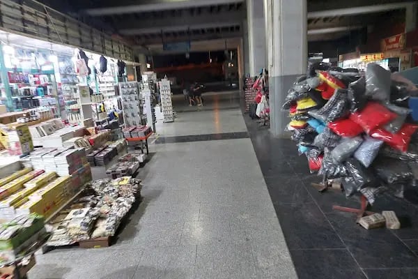 İzmir Şehirlerarası Otobüs Terminali - Resim 15