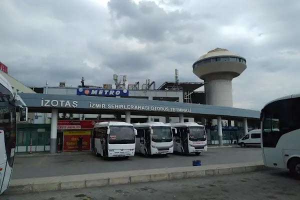 İzmir Şehirlerarası Otobüs Terminali - Resim 17