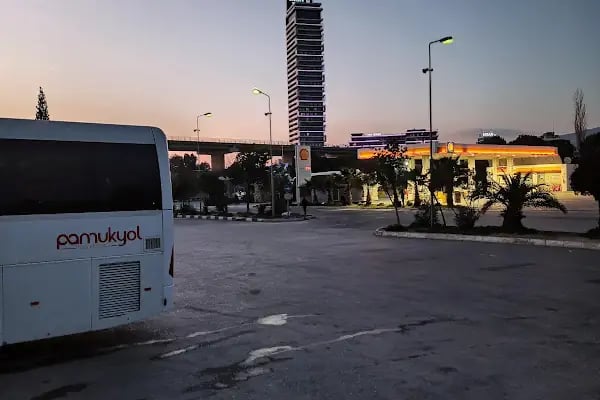 İzmir Şehirlerarası Otobüs Terminali - Resim 4