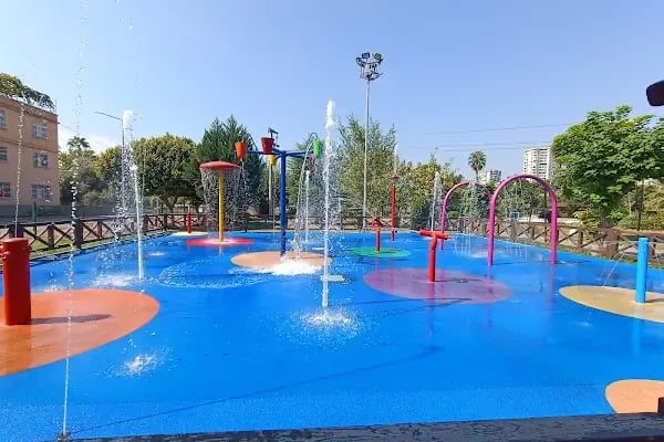 Yüreğir Belediyesi Su Oyunları Parkı - Resim 5