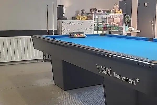 Cadillac Bilardo Cafe - Resim 6