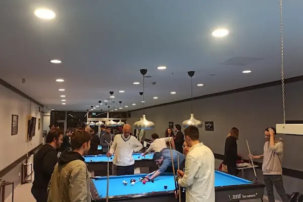 Cadillac Bilardo Cafe - Resim 17