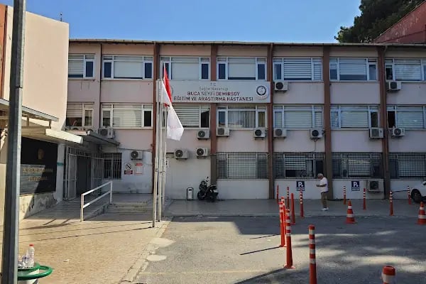 T.C. Sağlık Bakanlığı Buca Seyfi Demirsoy Eğitim ve Araştırma Hastanesi - Resim 8