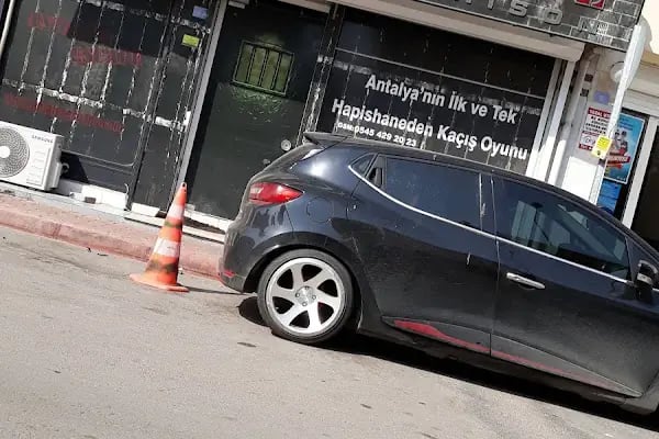 Antalya Escape 2 Katlı Korku Evi - Resim 3