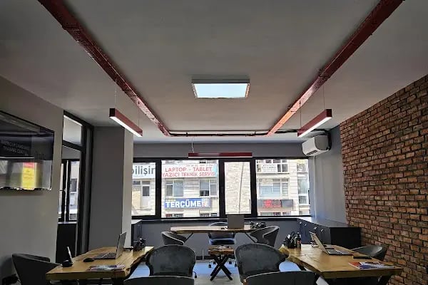 ALTC Amerikan Dil Eğitim Merkezi Kızılay Şubesi İngilizce Kursu - Resim 2