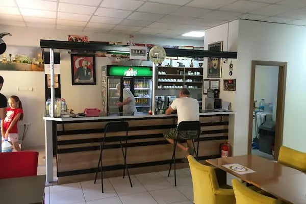 EMONA CAFE - Resim 4