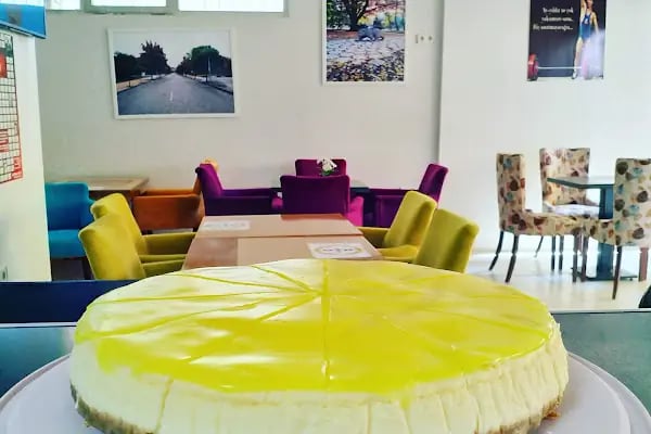 EMONA CAFE - Resim 7