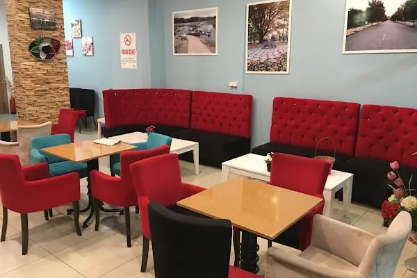EMONA CAFE - Resim 3