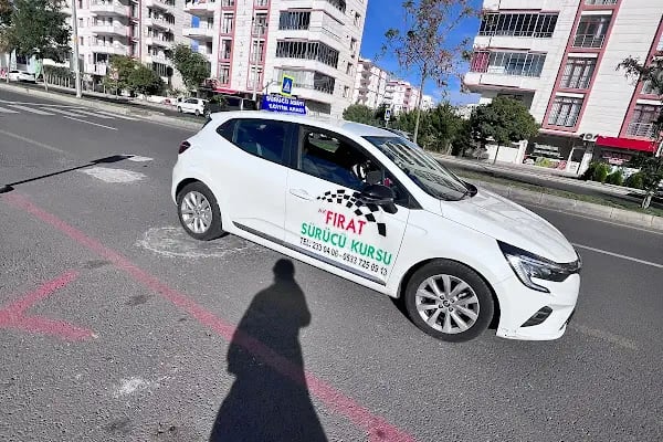 Diyarbakır Ehliyet ve Sürücü Kursu &amp; SRC &amp; Psikoteknik &amp; İş Makinesi ve Özel Direksiyon Dersi - Resim 15