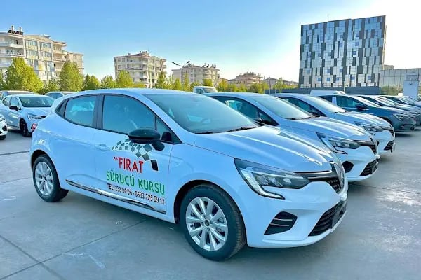 Diyarbakır Ehliyet ve Sürücü Kursu &amp; SRC &amp; Psikoteknik &amp; İş Makinesi ve Özel Direksiyon Dersi - Resim 2