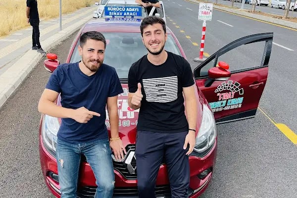 Diyarbakır Ehliyet ve Sürücü Kursu &amp; SRC &amp; Psikoteknik &amp; İş Makinesi ve Özel Direksiyon Dersi - Resim 18
