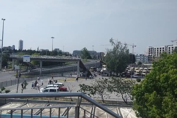 İstanbul Üniversitesi-Cerrahpaşa Avcılar Kampüsü - Resim 8