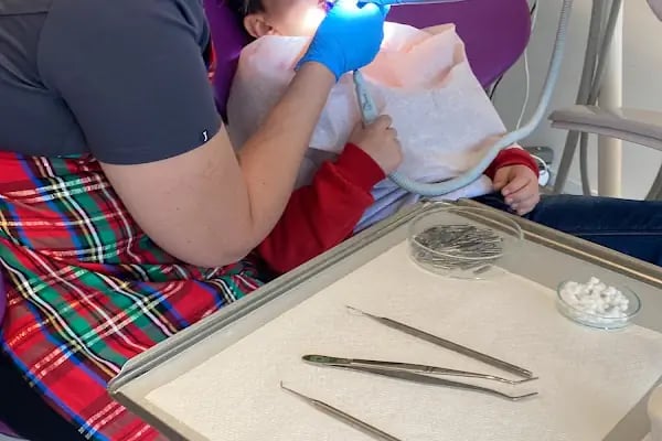 Özel Ege Ağız ve Diş Sağlığı Polikliniği - Resim 18