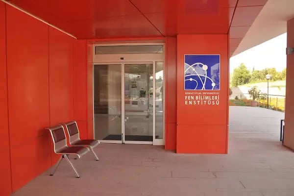 Dokuz Eylül Üniversitesi Fen Bilimleri Enstitüsü - Resim 4