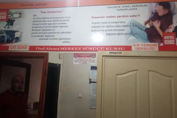 Özel Alanya Merkez Sürücü Kursu - Resim 17