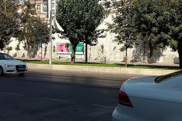 Üçyol Sevgi Yolu Parkı - Resim 11