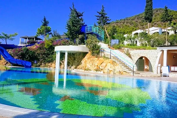 Pine Park Holiday Club - SEM OTEL - Resim 2