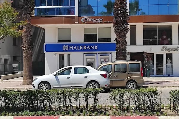 Halkbank Bergama Şubesi - Resim 4