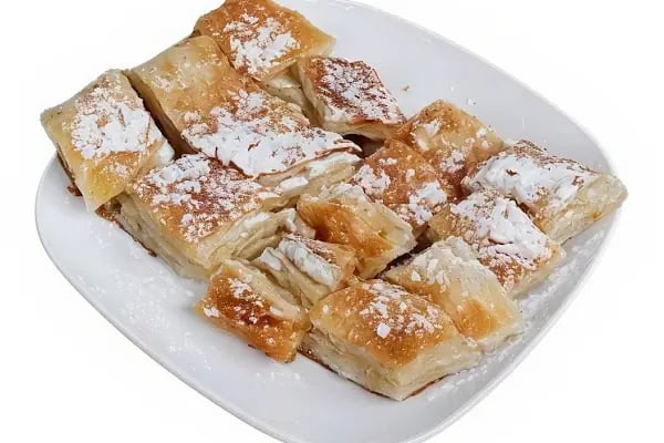 Tarihi Sarıyer Börekçisi - Resim 17