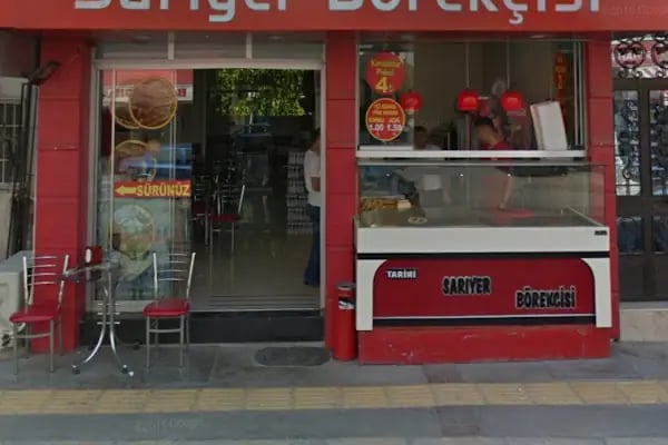 Tarihi Sarıyer Börekçisi - Resim 1