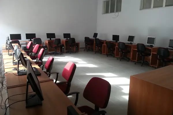 Hacettepe Üniversitesi Başkent OSB Teknik Bilimler MYO - Resim 19