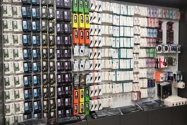 Tamirane Cep Telefonu Tamiri Servisi Kent Plaza Şubesi - Resim 6
