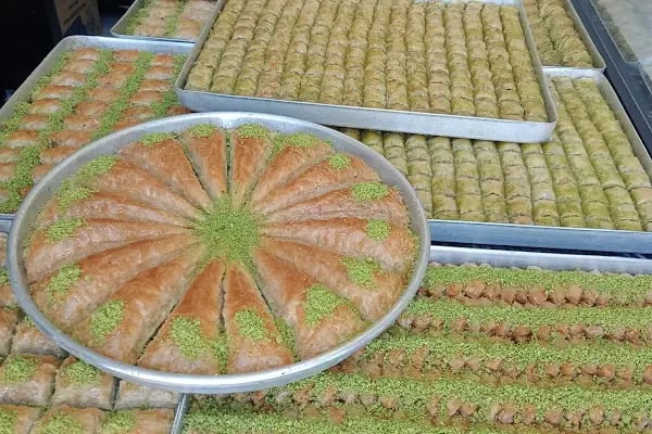 Gaziantepli tatlici - Resim 16
